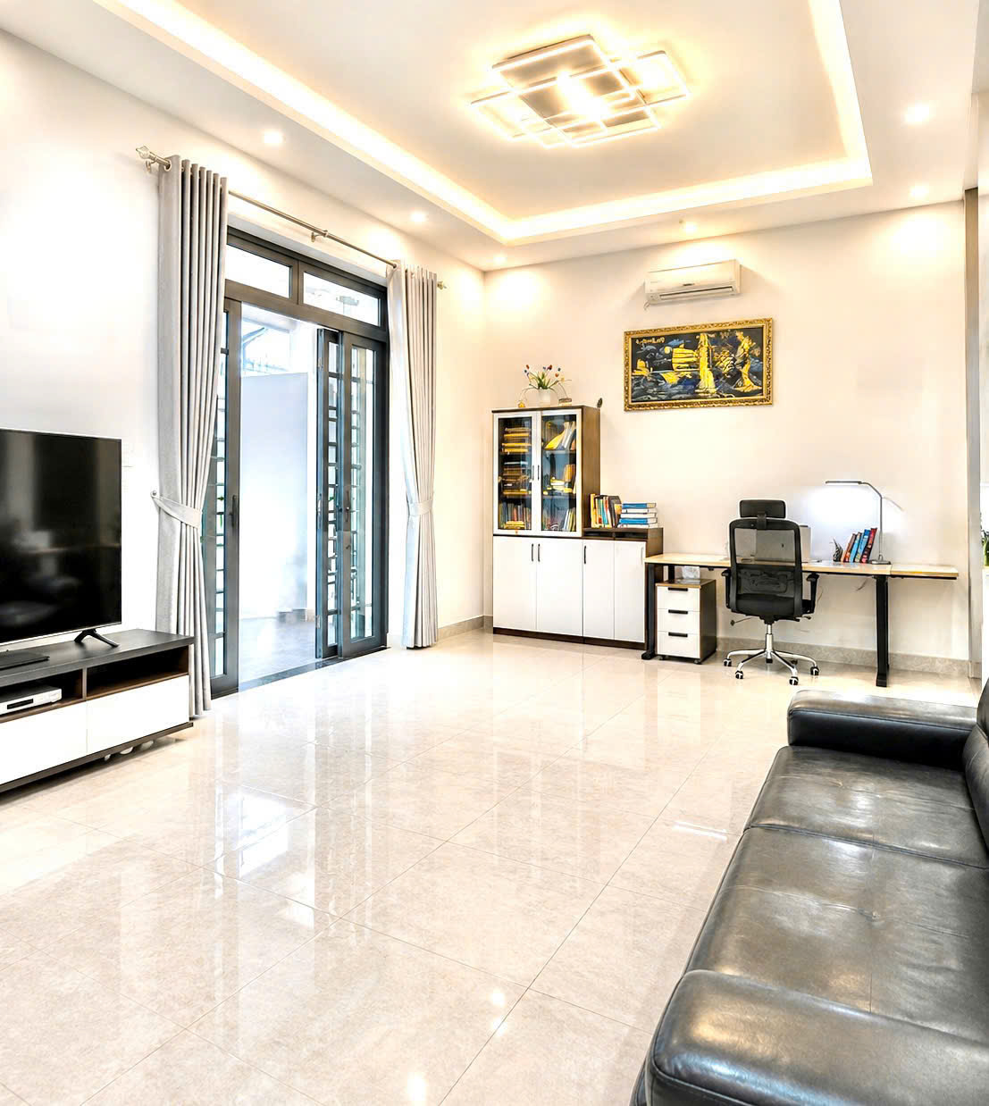 Bán Nhà Quận 7_Nguyễn Thị Thập nối dài 154m2 + 3Tầng,Ngang 7M,Hẻm Xe Hơi Đỗ,Mới ở Ngay,12.X Tỷ 16018652