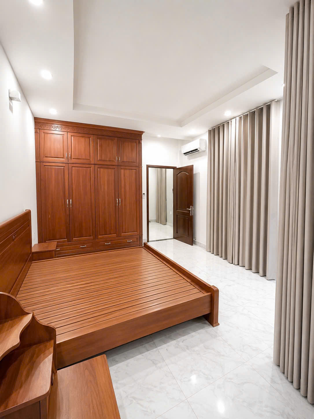 Bán Nhà Quận 7_Trần Xuân Soạn 64m2 + 4 Tầng, Full Nội thất Gỗ Đỏ, Xe hơi Đỗ Cửa, chỉ 11.3tỷ 16018655