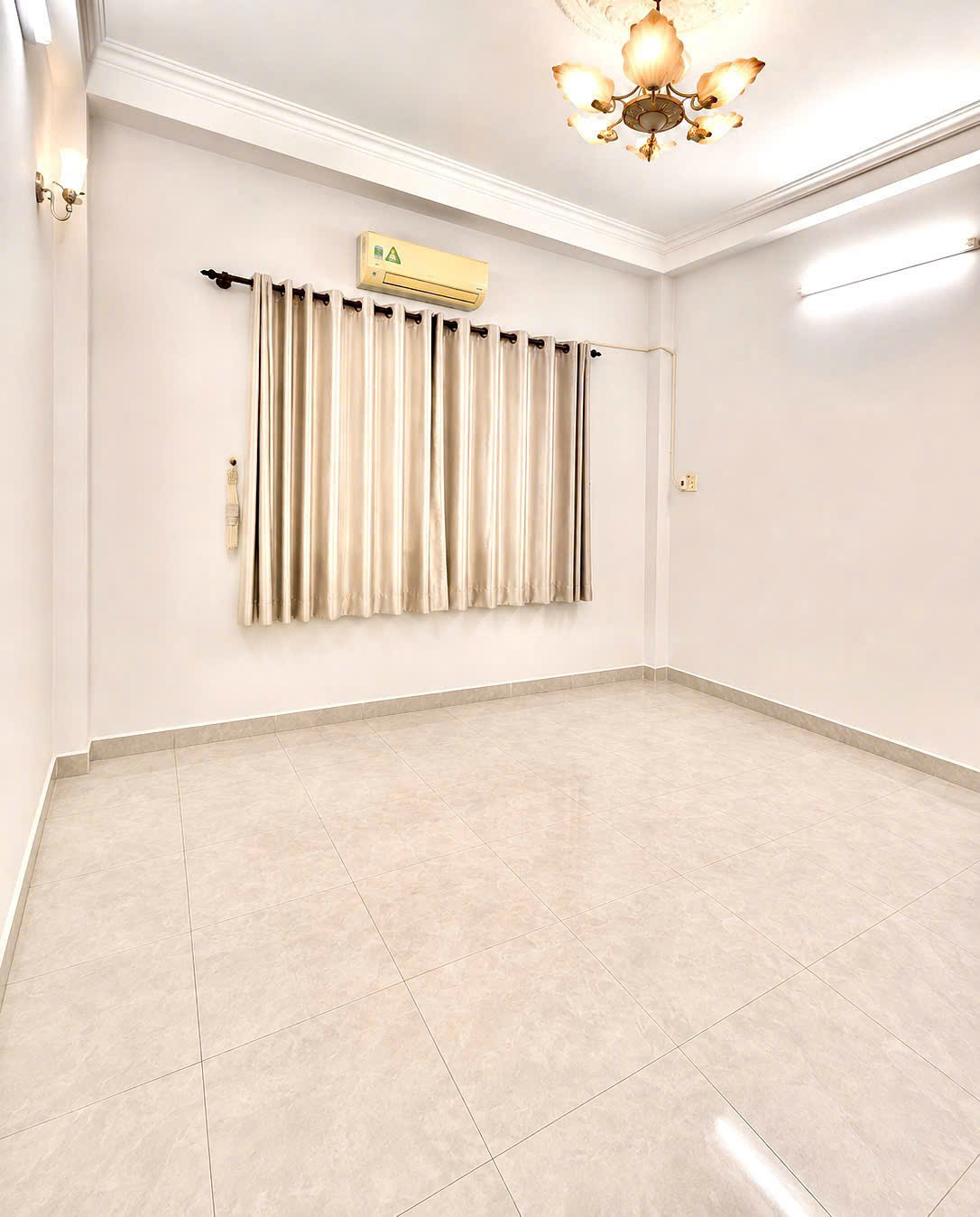 Bán Nhà Quận 7_MTKD ngay Lâm Văn Bền 68m2+4Tầng,4PN rộng,Full nội thất,Đường nhựa 12m,14tỷ 16018662