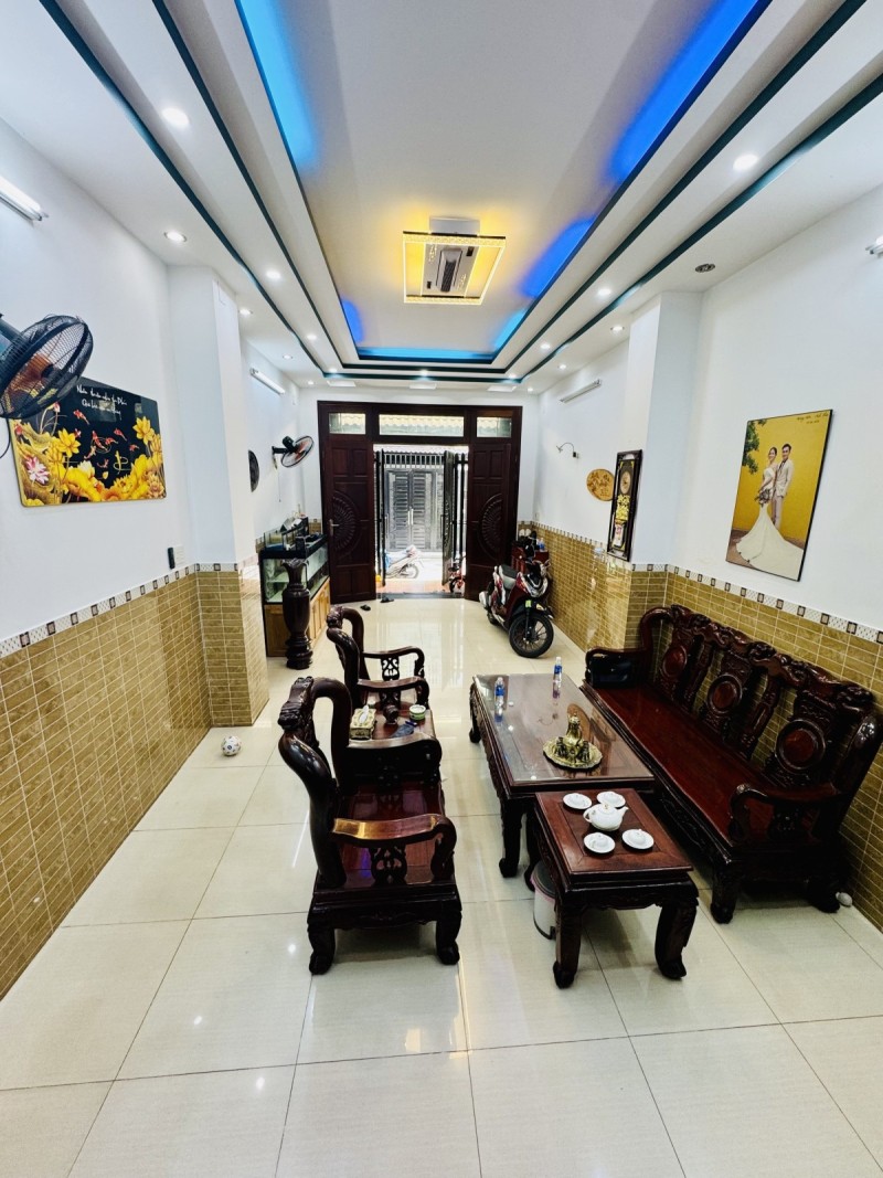 NHÀ 3 TẦNG HẺM Ô TÔ 6M GÒ DẦU TÂN PHÚ 79M2(4x20) SHR GIÁ 10.3 TỶ
 16018683