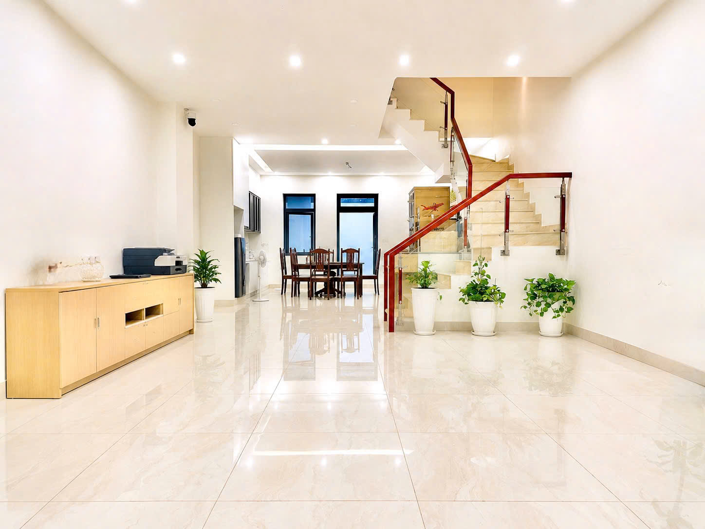 Nhà đẹp 4 Tầng - Nguyễn Văn Linh 98m2 4PN - Ngang 6m - Full Nội Thất - chr 13 tỷ 16018836