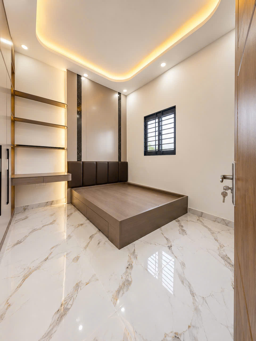 Quận 7 - ngay Nhà thi đấu Đa Năng - Nhà 3 tầng 50m2 - 20m ra HXH - 4 tỷ 950 TL 16018861