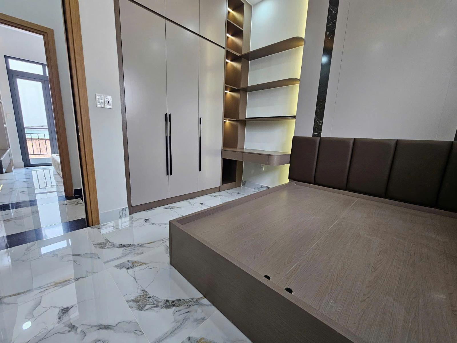 Quận 7 - ngay Nhà thi đấu Đa Năng - Nhà 3 tầng 50m2 - 20m ra HXH - 4 tỷ 950 TL 16018861