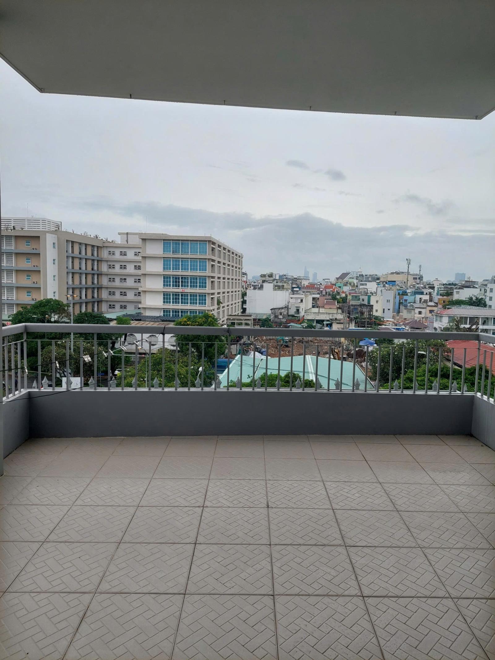 Bán nhà mặt tiền trung tâm Lý Thường Kiệt Tân Bình dòng tiền cho thuê 550tr , 50m2  giá chỉ 11 tỷ 99 16018917