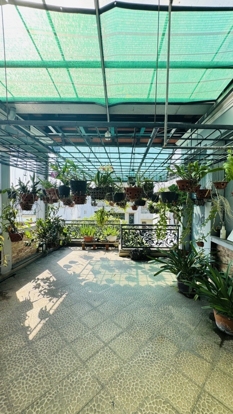 NHÀ VỊ TRÍ ĐẸP GÒ DẦU HẺM 7M XE HƠI TRÁNH - 96M2 (4.8 x 20) 4 TẦNG SHR GIÁ 11 TỶ
 16018916