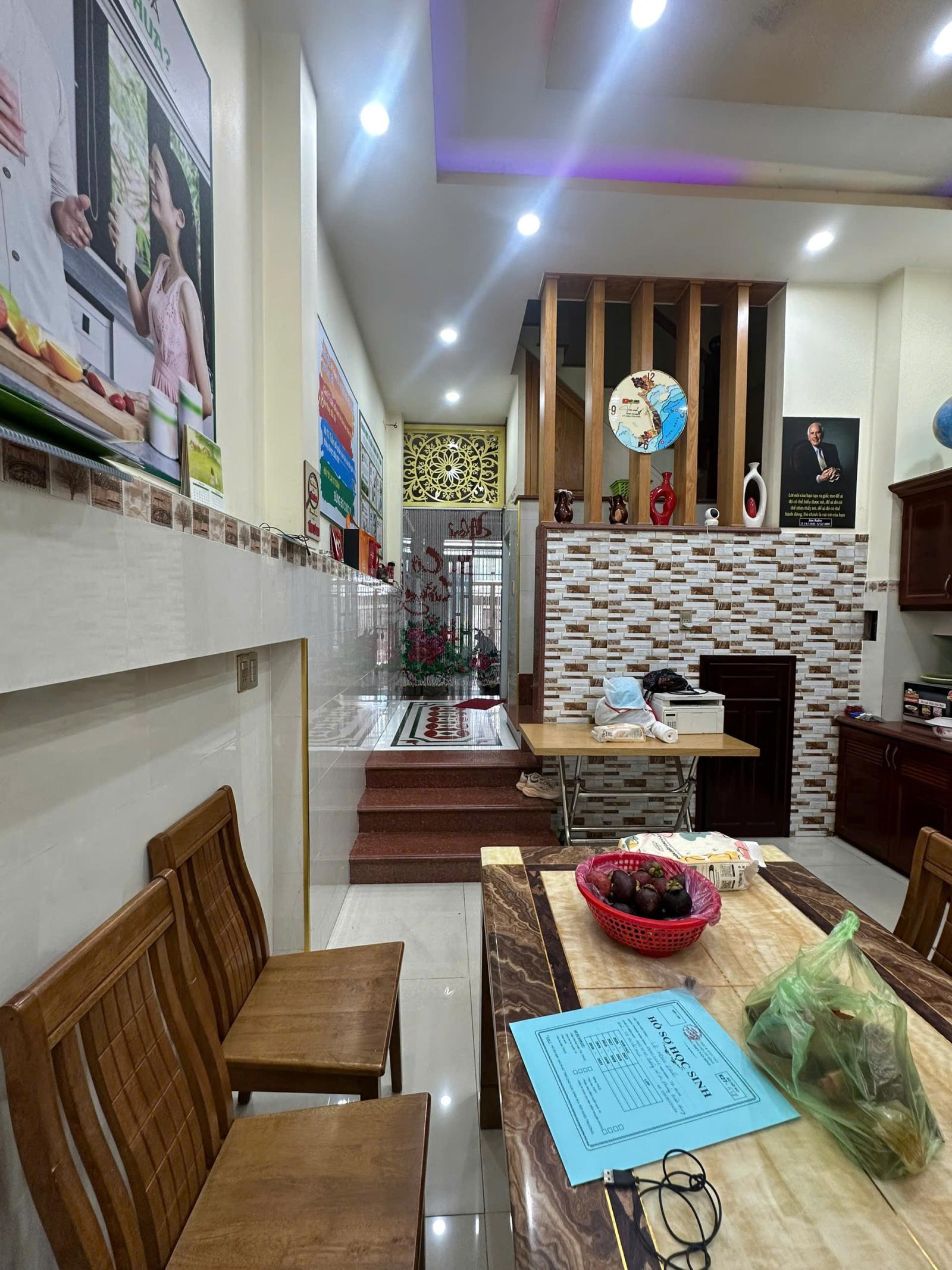 BÁN NHÀ 2 MẶT TIỀN ĐƯỜNG 6M – 6 PHÒNG NGỦ – BÌNH HƯNG HÒA, BÌNH TÂN 16018919