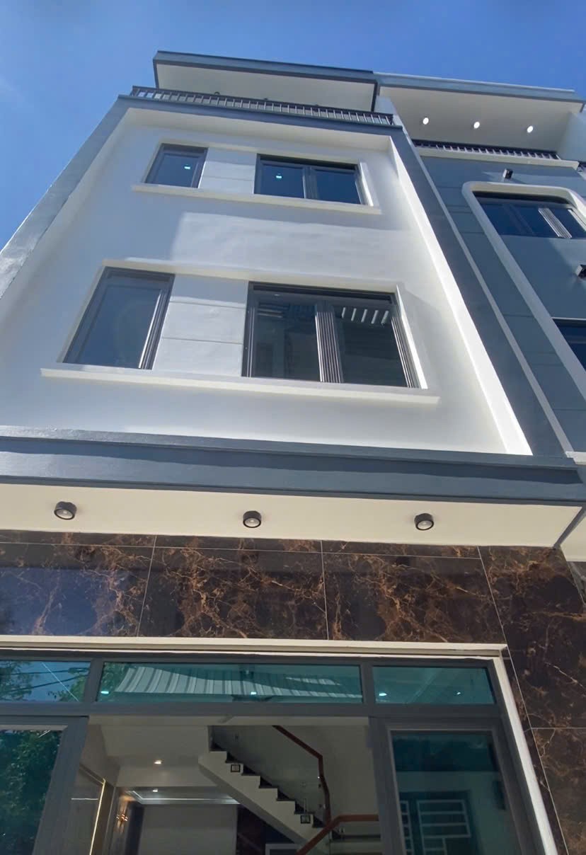 Nhà Đẹp- Giá Tốt BÁN NHANH CĂN NHÀ 3,6XX TỶ – Ô TÔ ĐỖ CỬA, 4 TẦNG ĐẸP SẴN, GẦN PHỐ ẨM THỰC TUỆ TĨNH! 16018959