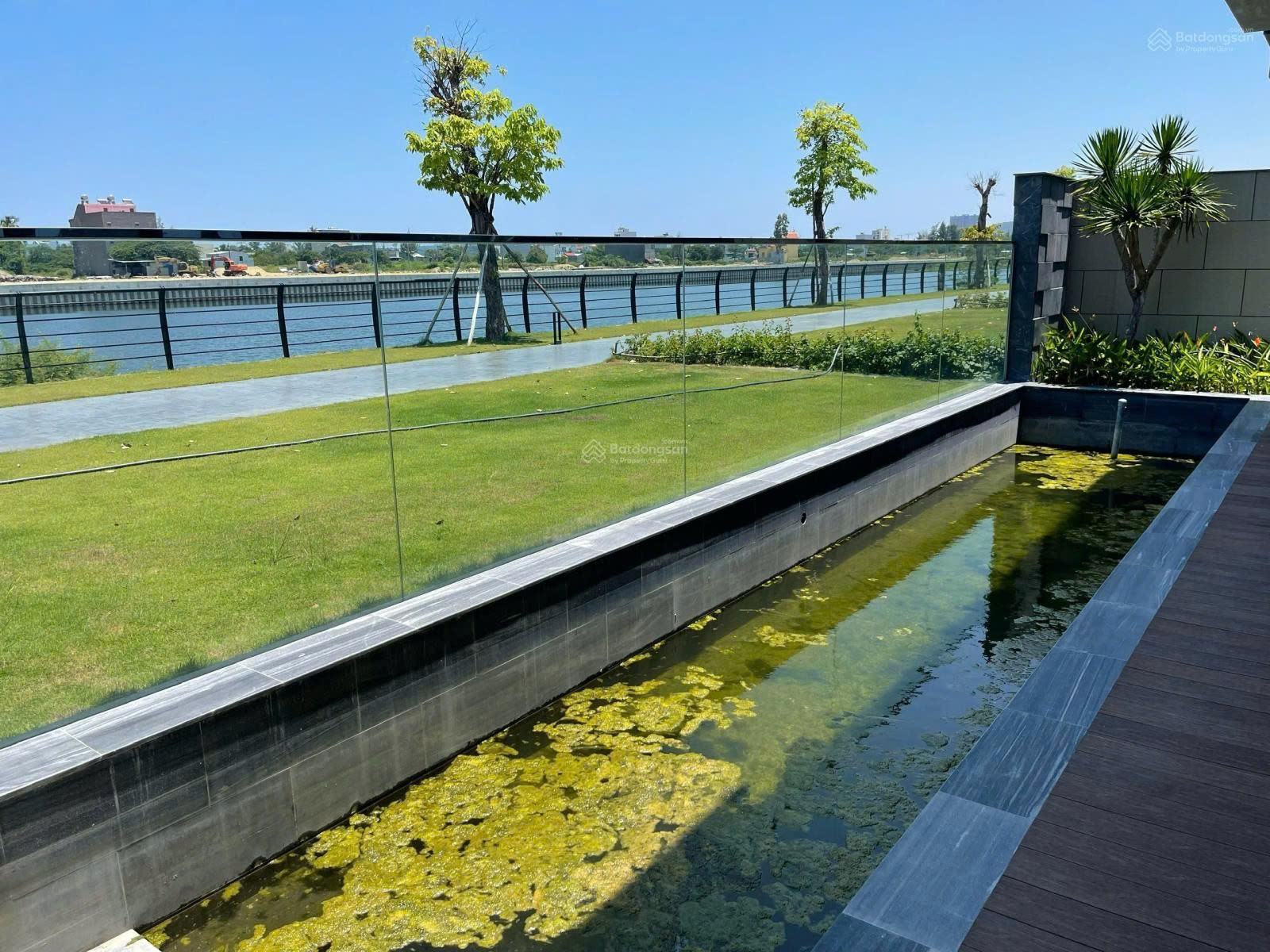 Bán biệt thự ven sông khu đô thị Phú Mỹ An, Đà Nẵng diện tích 300m², hồ bơi riêng, sàn 349,1m² 16018990