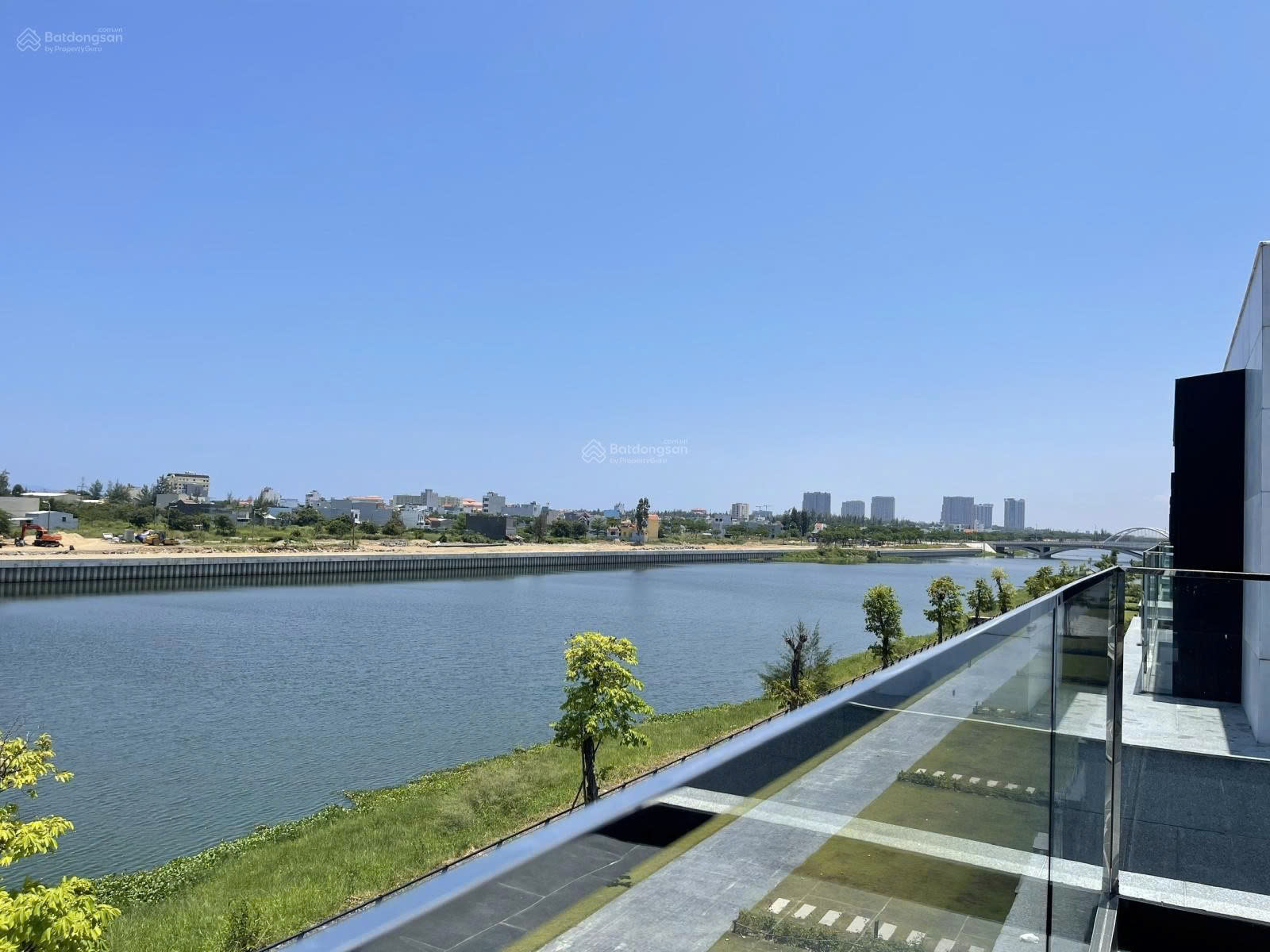 Bán biệt thự ven sông khu đô thị Phú Mỹ An, Đà Nẵng diện tích 300m², hồ bơi riêng, sàn 349,1m² 16018990