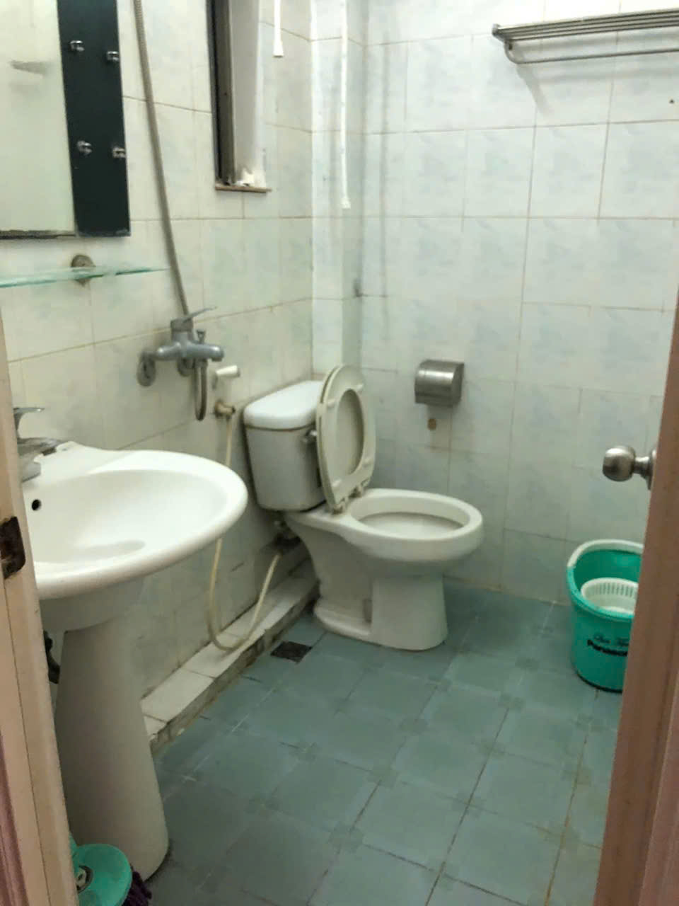 GIÁ TỐT - CẦN CHO THUÊ NGUYÊN TẦNG 2 – 2 PHÒNG RIÊNG, GẦN ĐẠI HỌC LUẬT HÀ NỘI 16019020