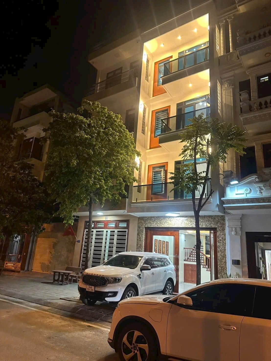 Bán nhà 4 tầng mặt đường đôi KĐT An Phú, ph Tân Bình, TP HD, 67.5m2, mt 4.5m, thang máy 16019031