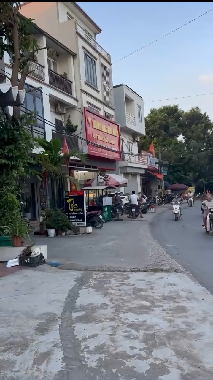 CHÍNH CHỦ CHO THUÊ NHÀ 4 TẦNG – NGAY CỔNG CHỢ ĐỒNG THAN, HƯNG YÊN 16019048