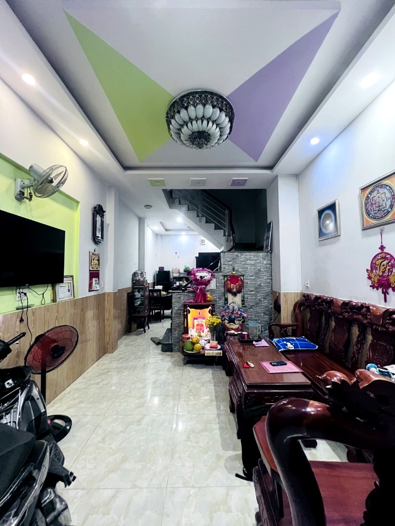 Chính chủ 1 đời - 60M² - 3 Tầng - Hẻm Xe Hơi Thông 5M - Nguyễn Văn Khối 16019056