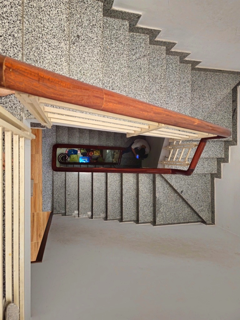 Chính chủ 1 đời - 60M² - 3 Tầng - Hẻm Xe Hơi Thông 5M - Nguyễn Văn Khối 16019056