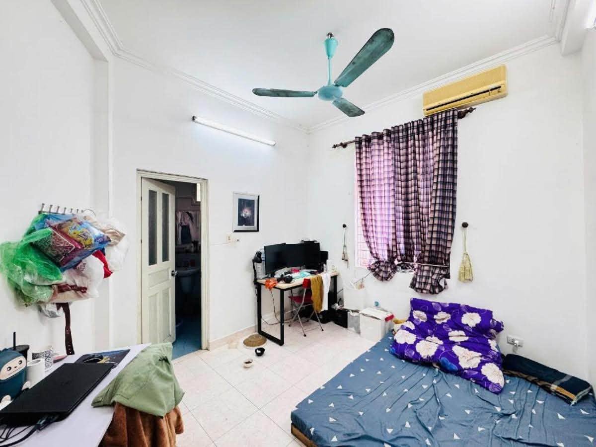 NHÀ PHỐ ĐÔNG QUAN, CẦU GIẤY: 43M X4T, MT 6M, GIÁ 8,4 TỶ.

 16019116