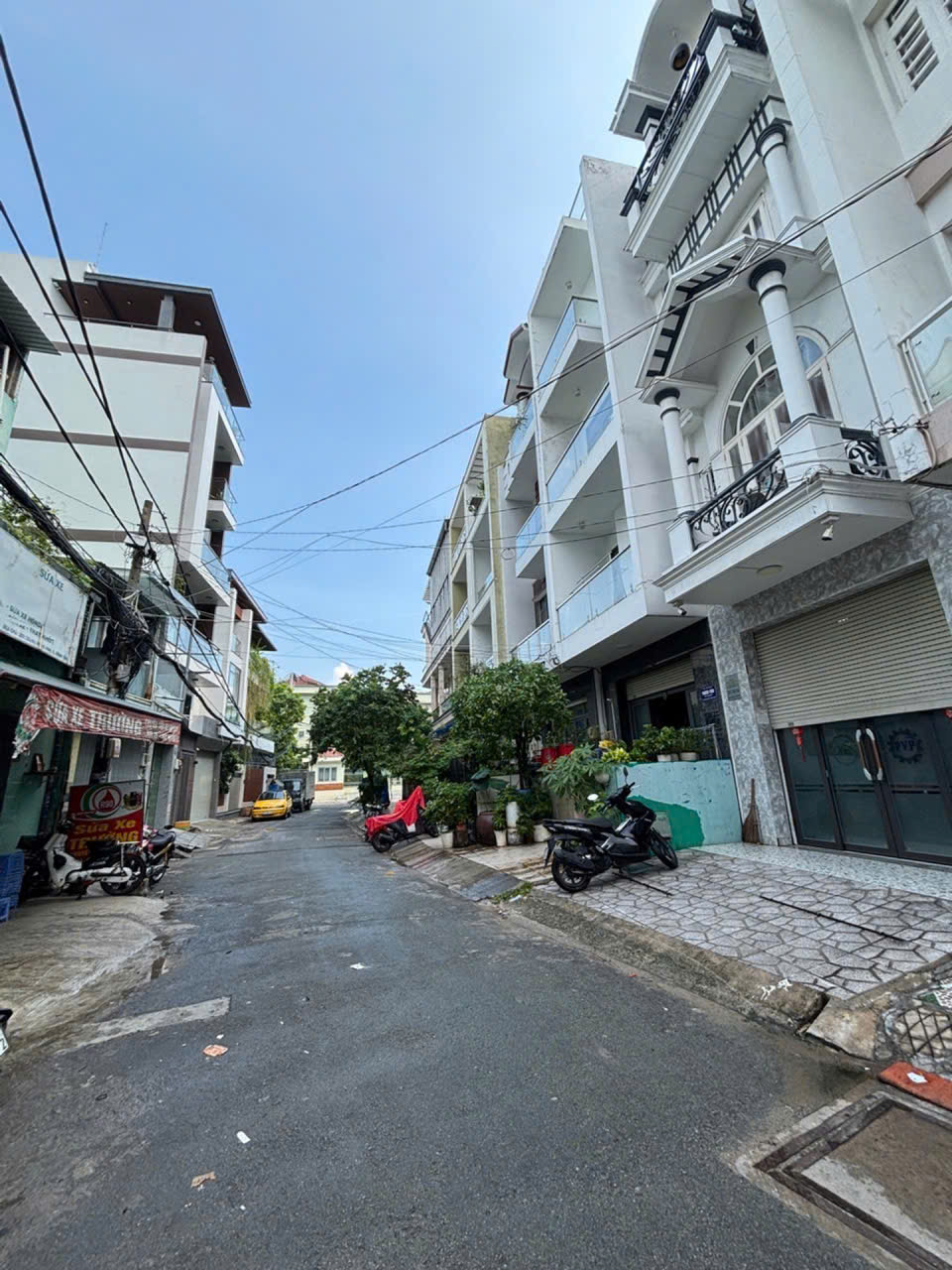 Bán 3 căn nhà đẹp, hẻm xe hơi - Vị trí thuận tiện - Giá hơn 5 tỷ, 6 tỷ, còn thương lượng 16019159