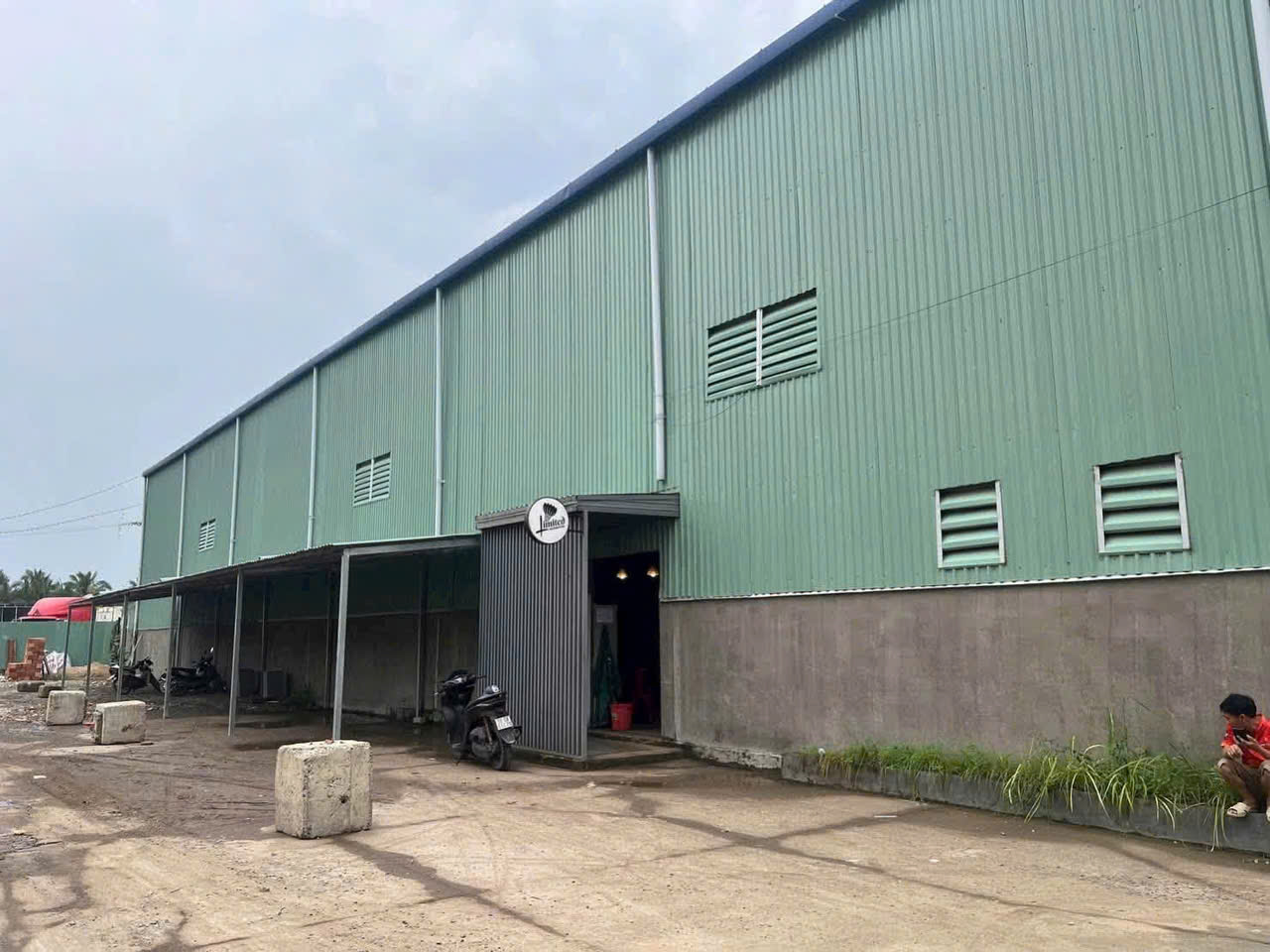 CHO THUÊ XƯỞNG MẶT TIỀN QL1A – 3.000M² XƯỞNG P. AN PHÚ ĐÔNG, Q12 16019195