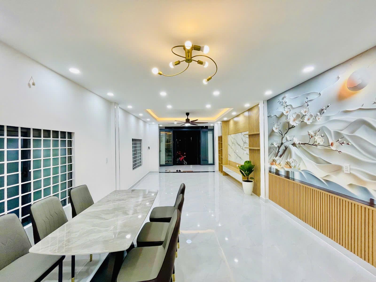 MẶT TIỀN TRẦN BÁ GIAO, NGAY NÚT NGUYỄN THÁI SƠN, LÔ GÓC, KD ĐỈNH, 70M2, CHỈ 10.9 TỶ 16019211