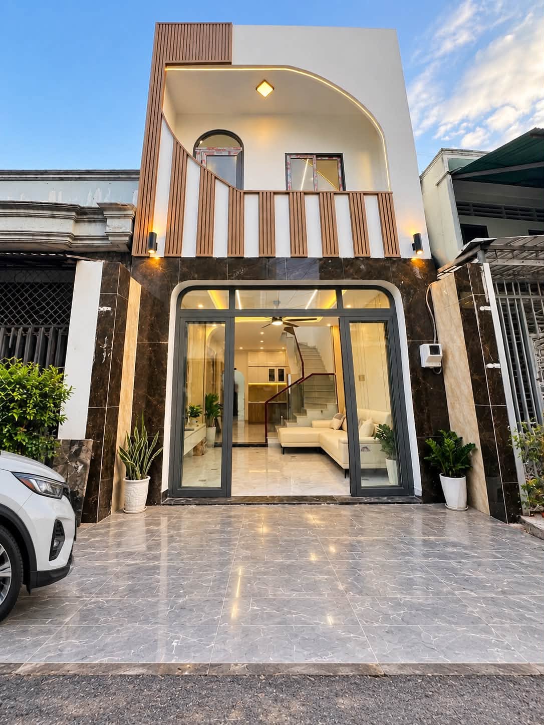 BÁN NHÀ MỚI TÔ HIỆU  – HẺM XE HƠI SÁT MẶT TIỀN – 52M², 2 TẦNG, NHỈNH 6 16019241
