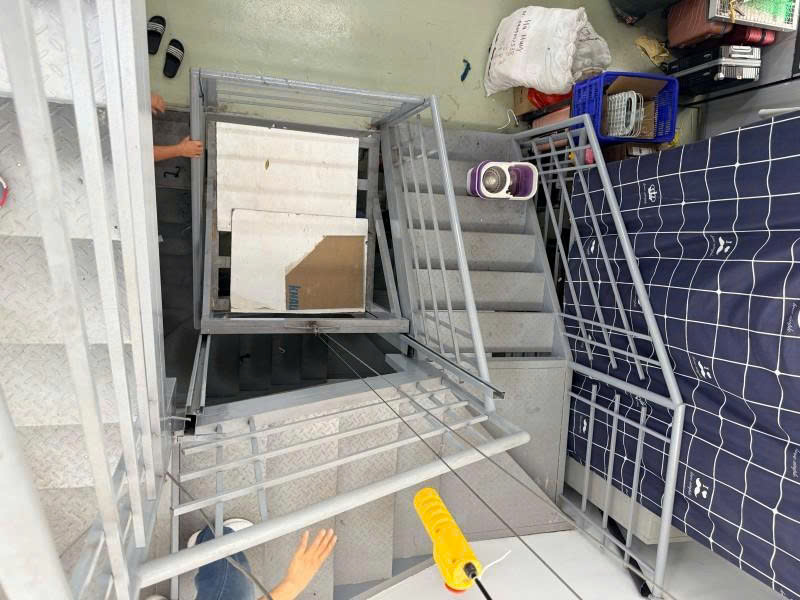 Bán nhà phố Hẻm Tân Hương - gần Văn Cao,  8,4x17,5m, 2 Tầng, Sổ A4,  hạ còn 9,9 Tỷ. 16019297