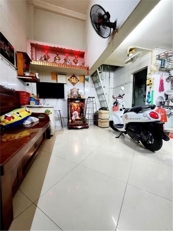 📍 Nguyễn Công Trứ – Nguyễn Thái Bình, Q1, sát Bitexco, ngay Calmette. 16019305