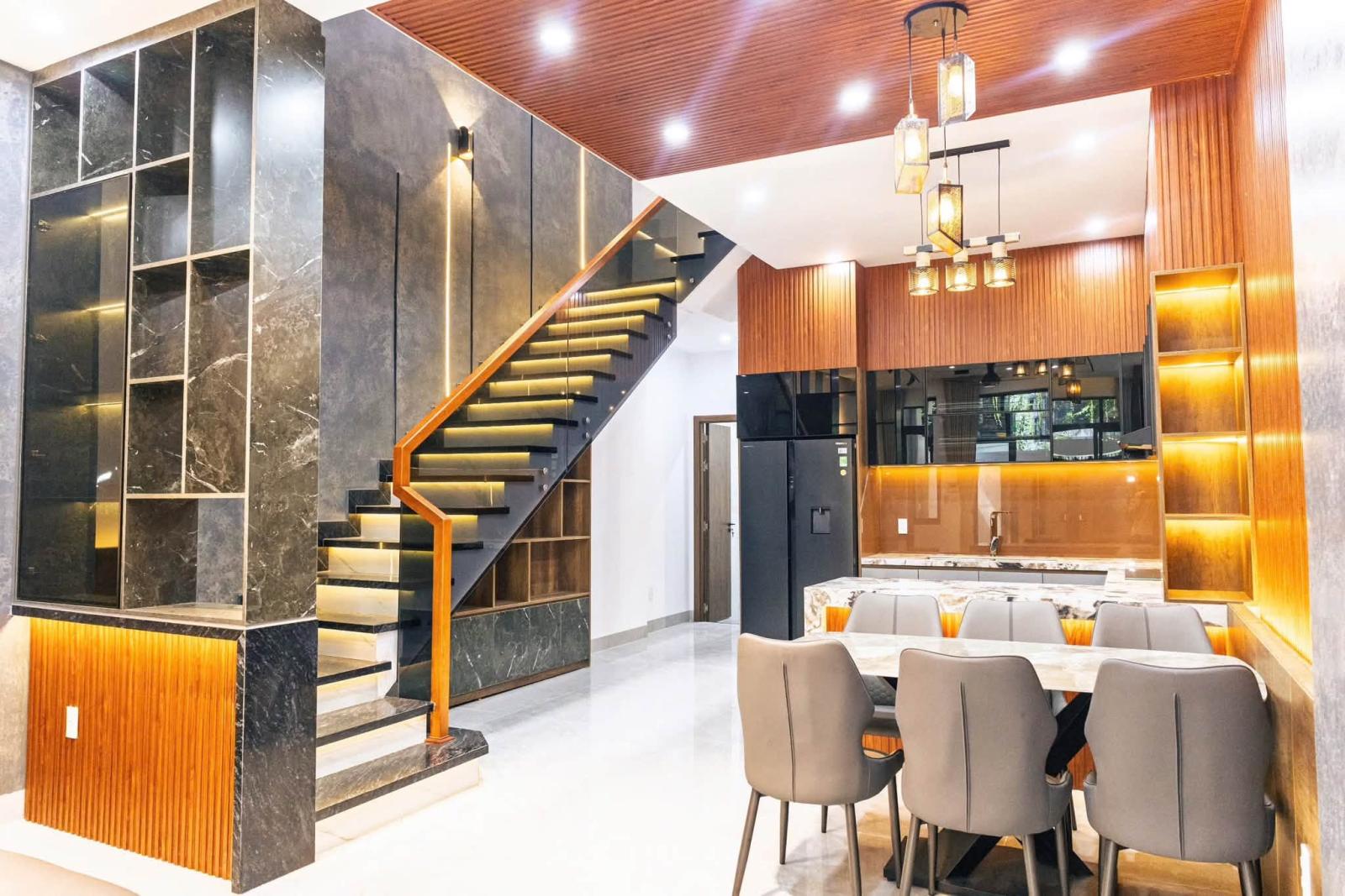 🔴💥Nhà 3 tầng 3 mê khu đô thị sinh thái Hoà Xuân đường Trần Kim Xuyến 16019312