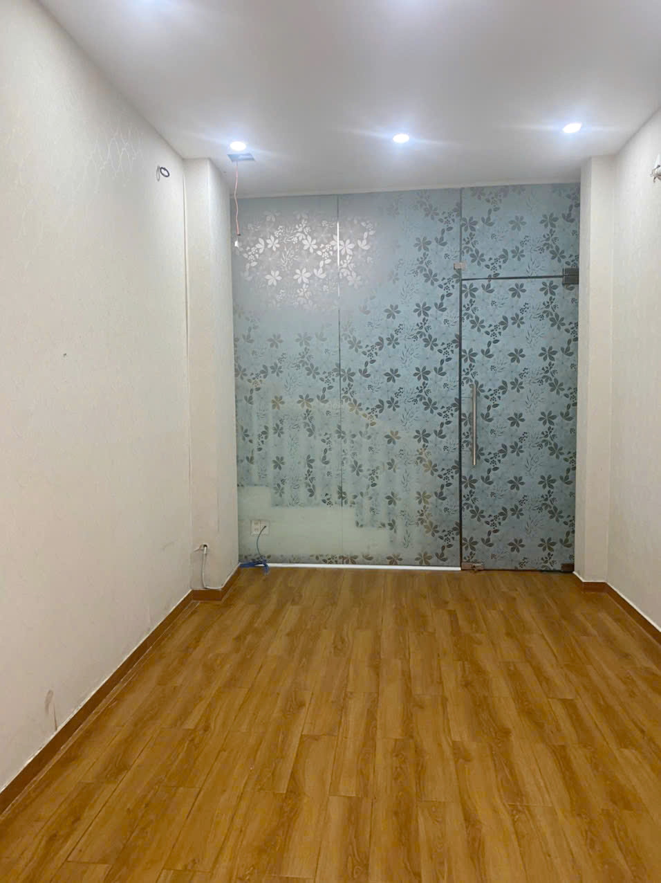 Nhà 2 tầng mặt tiền đường Tân Phước P6Q10. Giá: 11.8 tỷ 16019366