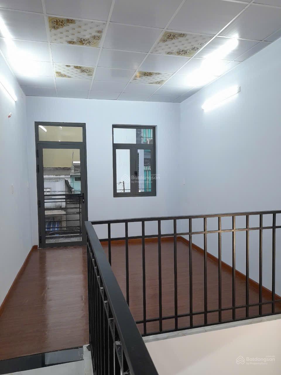 CHÍNH CHỦ BÁN NHÀ 1 TRỆT 1 LẦU FULL TIỆN ÍCH OTO ĐỖ CỬA TẠI P11- QUẬN 6 16019376