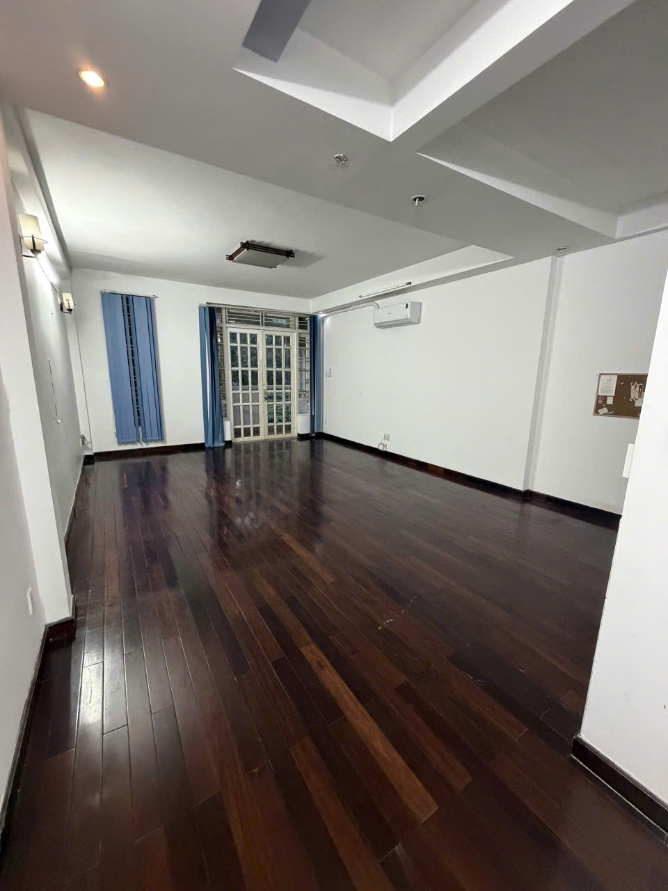 CHO THUÊ MẶT BẰNG LÀM VĂN PHÒNG CÔNG TY – QUẬN 7, TP.HCM 16019383