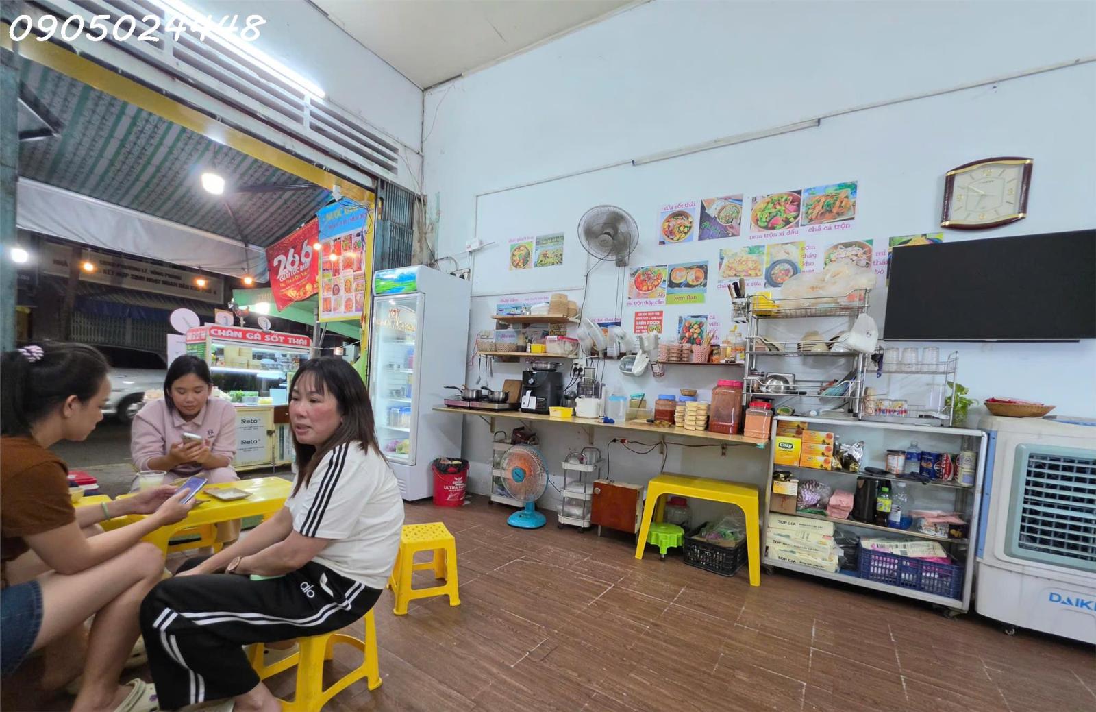 Chính chủ bán nhà 2 MT đường Nguyễn Thái Học, P Quy Nhơn. DT 83.5m2, giá 10.2 tỷ 16019391