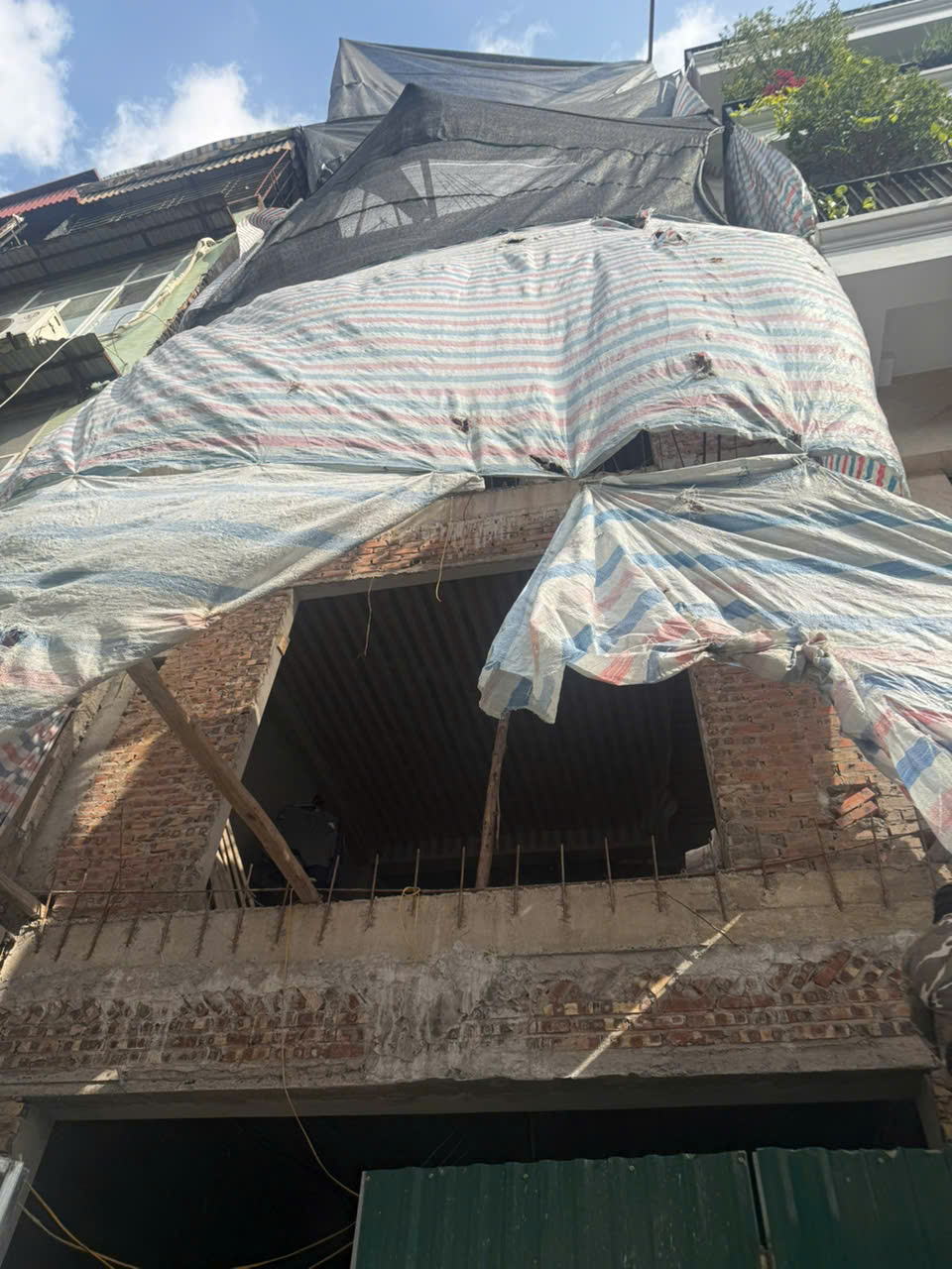 Bán nhà mặt phố Lạc Trung 60m², 6 tầng thang máy, giá 38 tỷ 16019392