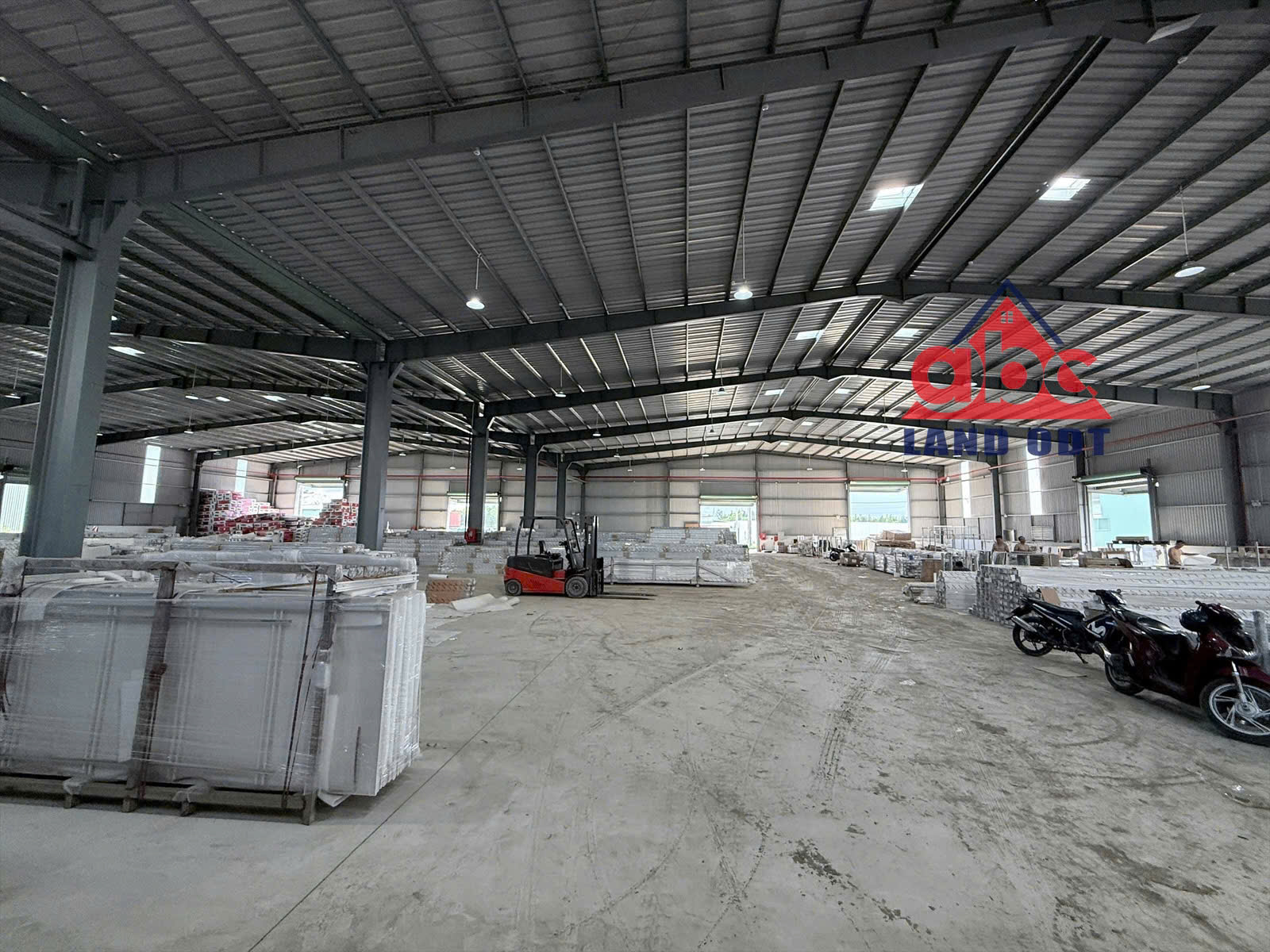 XT252 cho thuê xưởng sản xuất linh hoạt thời gian thuê, ưu tiên CNC, Kho chứa hàng 16019402