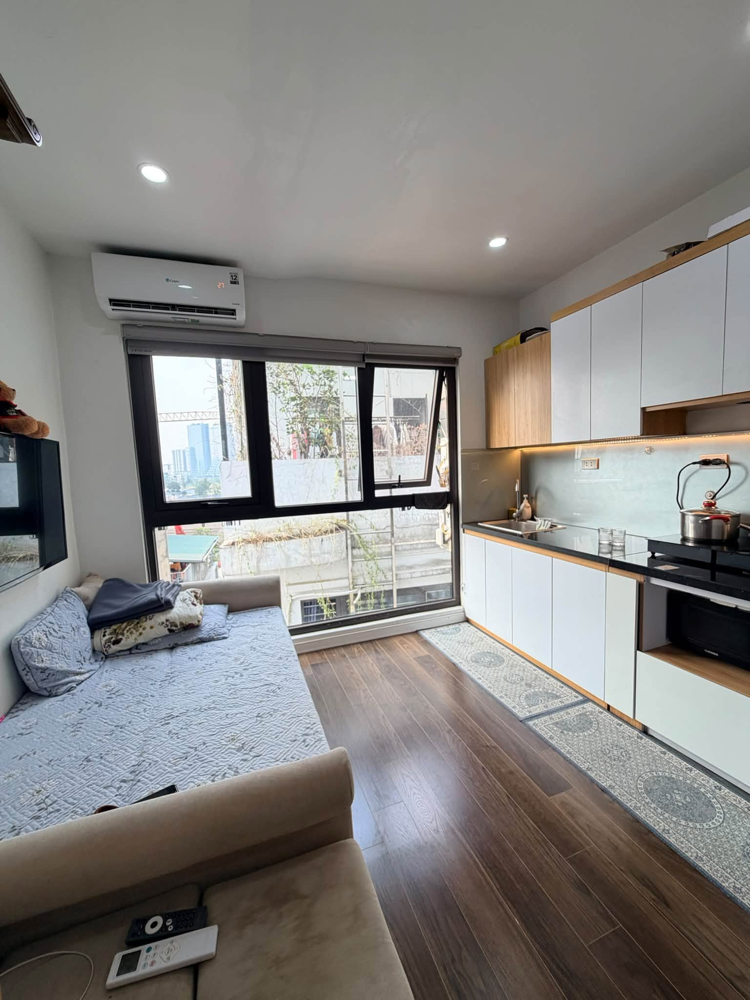 Bán nhà Trần Hưng Đạo, 76m², 5 tầng, mặt tiền gần 7m, 32,3 tỷ, ngõ rộng, kinh doanh homestay 16019416