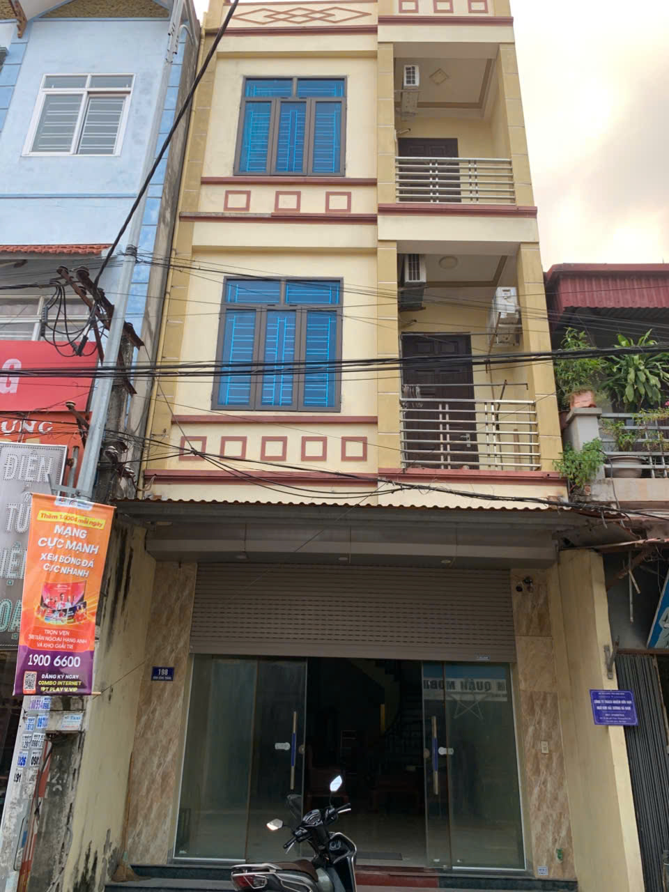 CHO THUÊ NHÀ NGUYÊN CĂN TẠI NINH BÌNH Nhà nguyên căn gồm 6 phòng ngủ VÀ Căn nhà gồm 3 phòng ngủ 16019428