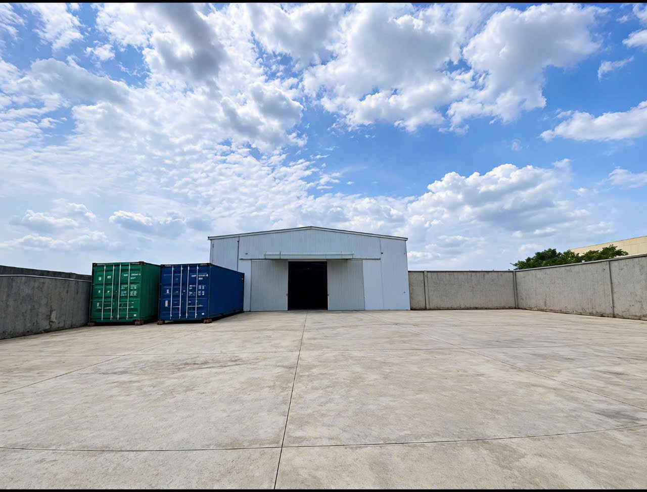 KHO THUÊ 35TRIỆU/THÁNG – ĐẤT XƯỞNG 1.300M² - ĐƯỜNG CONTAINER HÓC MÔN 16019458