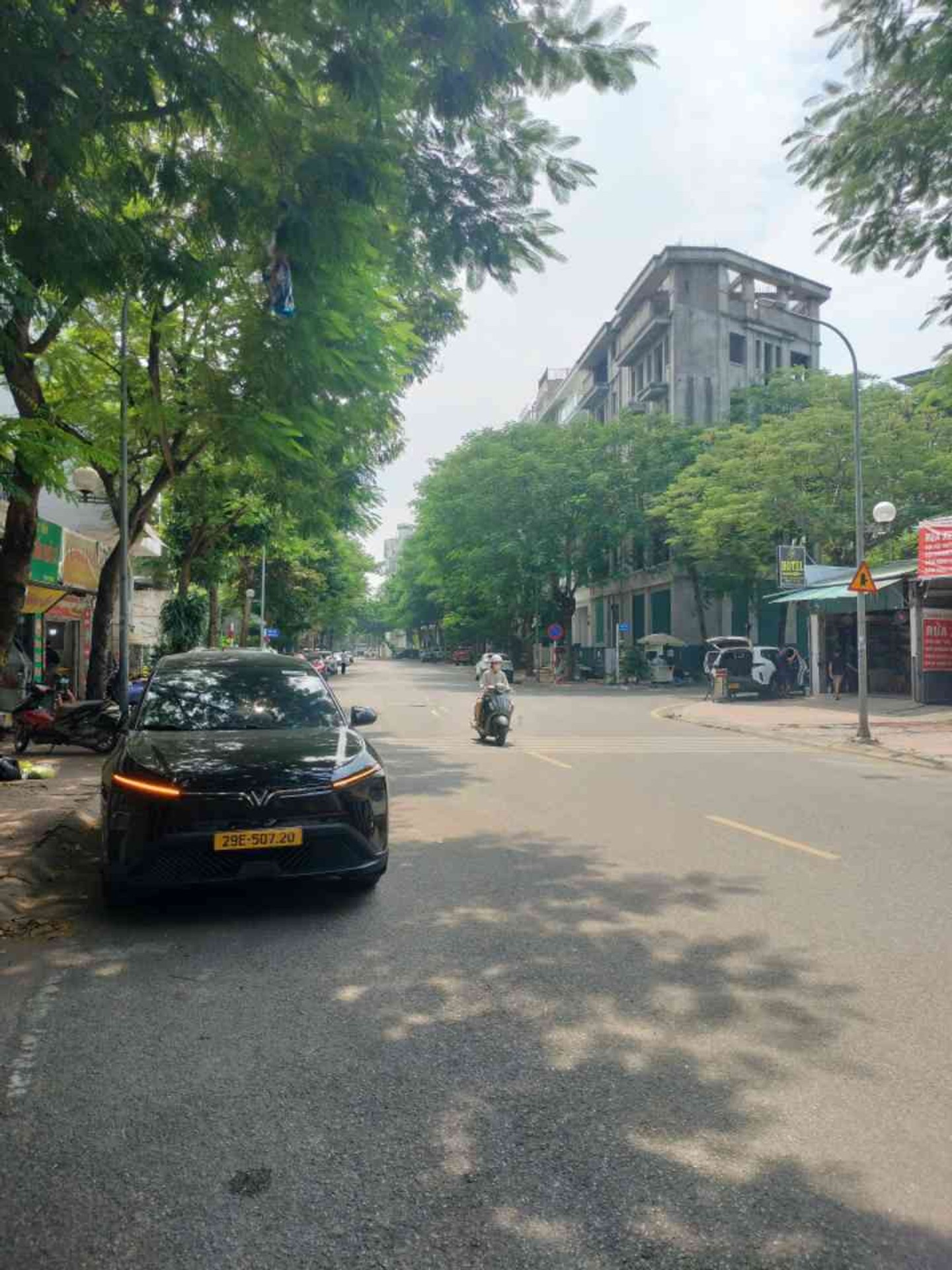 Mặt phố Hoàng Như Tiếp 118 tỷ 235m mặt tiền 19m Lô Góc 3 Thoáng 16019499