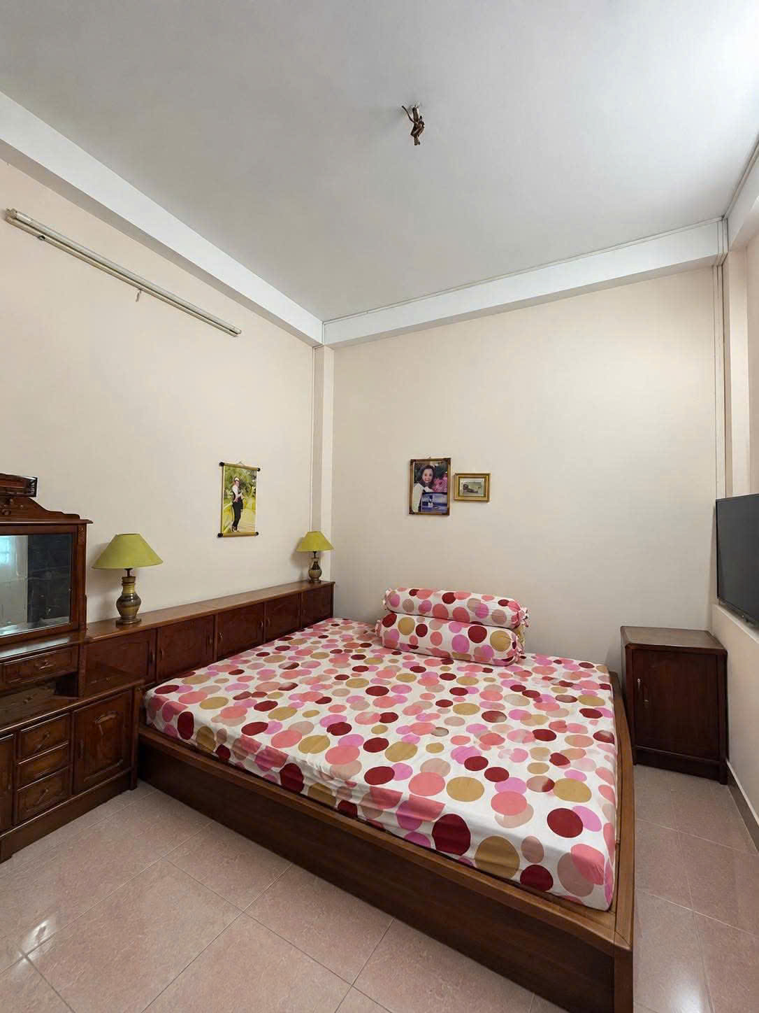 Bán Nhà Quận 3 - Hẻm Xe Hơi - 4 Tầng BTCT - 4 PN - Nhỉnh 8 Tỷ 16019542