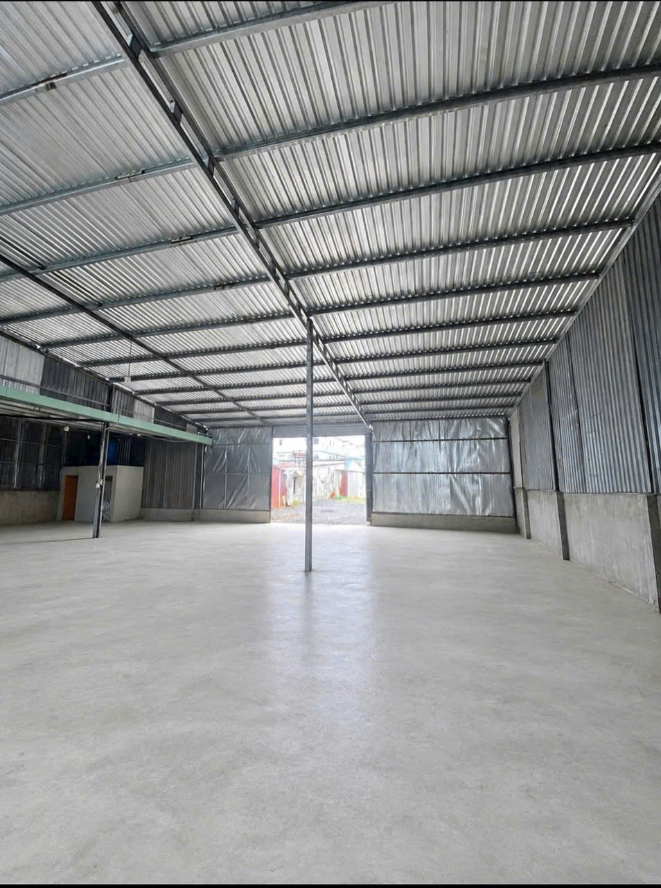 CHÍNH CHỦ CHO THUÊ – XƯỞNG NGAY CHỢ ĐẦU MỐI HÓC MÔN – 26TR/THÁNG! 16019589