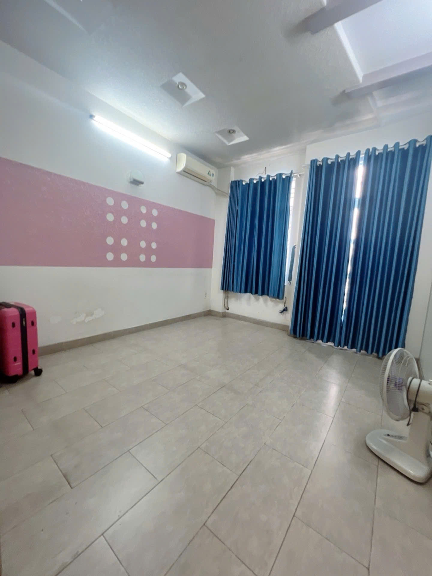 Nhà mới 4 tầng hẻm xe hơi 5m Hồng Lạc, Tân Bình, 42m2 nở hậu, 4PN, sổ chuẩn, chỉ 7,05 tỷ 16019627