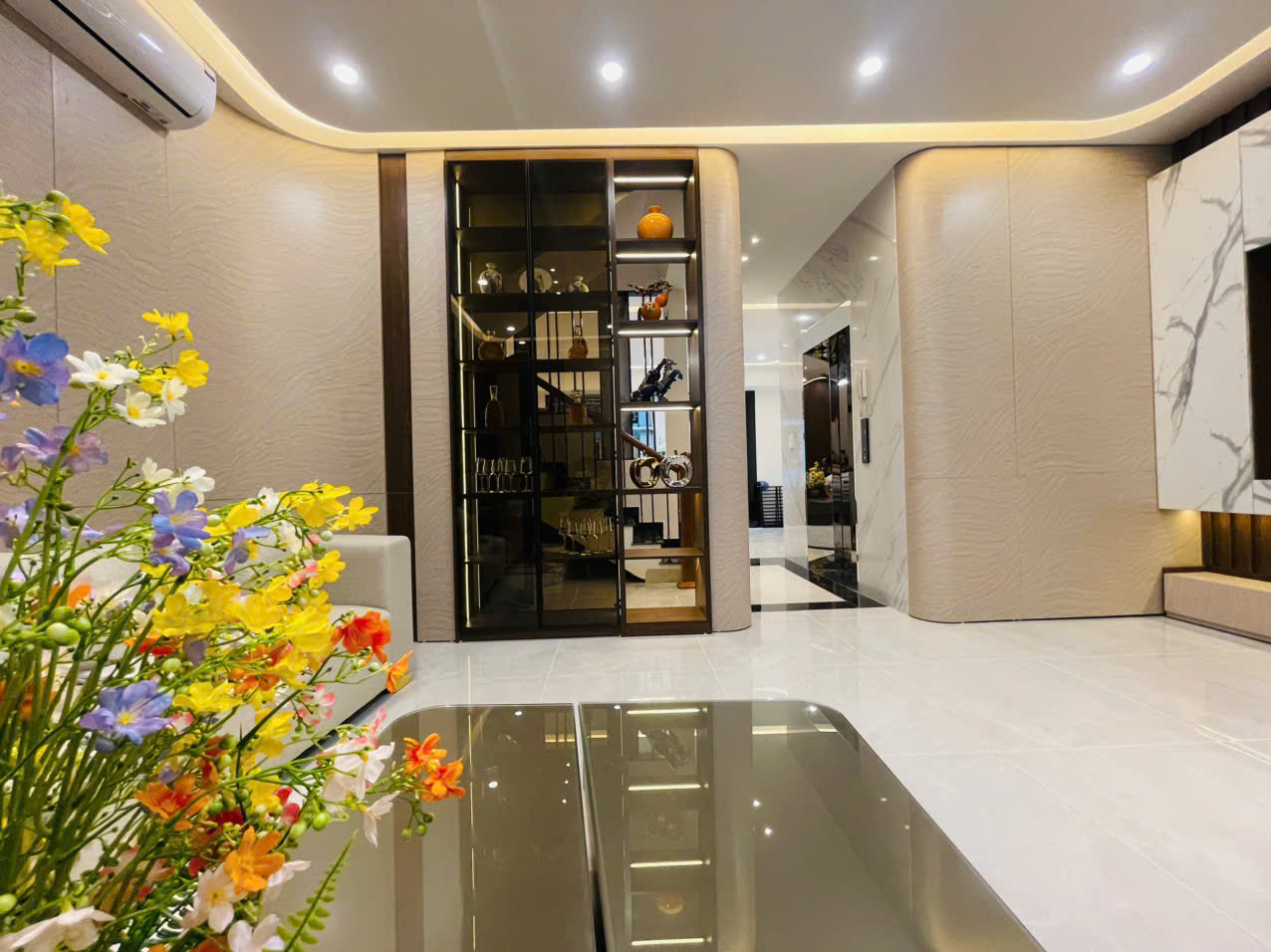 BÁN NHÀ PHAN VĂN TRƯỜNG 65M2X5T, MẶT TIỀN 6.6M, NGÕ THÔNG Ô TÔ TRÁNH-KD GIÁ 23.9 TỶ 16019685