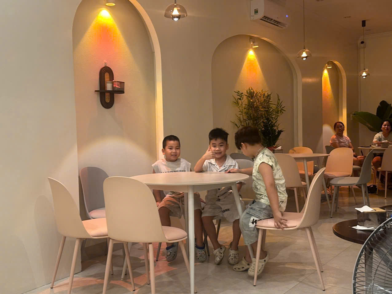 NHÀ ĐẸP - GIÁ TỐT - Bán Nhà Mặt Tiền Kinh Doanh Đẹp Tại 199 Hùng Vương, phường Vị Hoàng, TP Nam Định 16019719