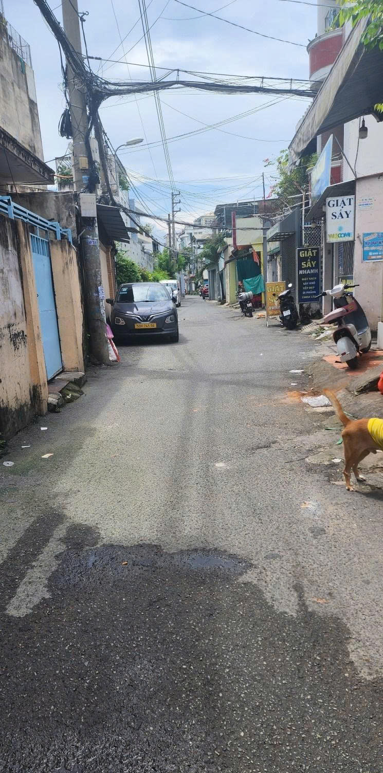 Bán nhà Mặt tiền Nguyễn Khuyến - thông Chu Văn An, 14x14m, Cấp 4 - Tiện Xây, 25,9 Tỷ. 16019727