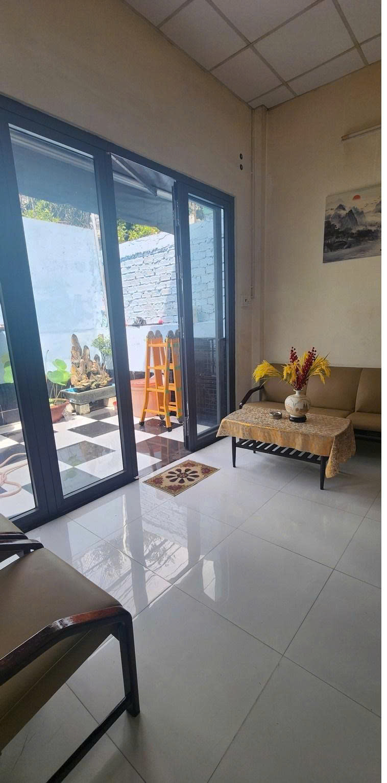 Bán nhà Mặt tiền Nguyễn Khuyến - thông Chu Văn An, 14x14m, Cấp 4 - Tiện Xây, 25,9 Tỷ. 16019727