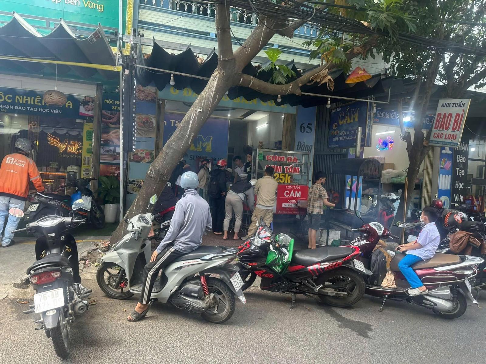 SANG LẠI QUÁN CƠM – 65 ĐẶNG DUNG, LIÊN CHIỂU, ĐÀ NẴNG - 100M2 - CHỈ 60 TRIỆU - VÀO KINH DOANH NGAY 16019759