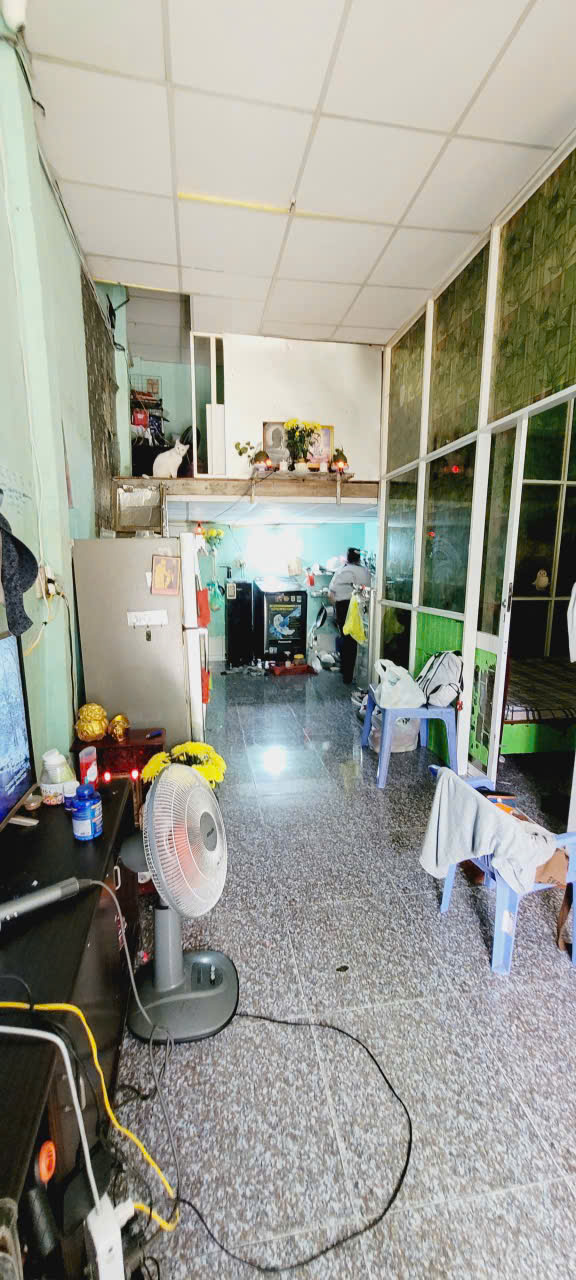 CHÍNH CHỦ CẦN BÁN NHÀ HẺM XE HƠI- GIÁP QUẬN 6- ĐỐI DIỆN BẾN XE MIÊN TÂY
 16019775