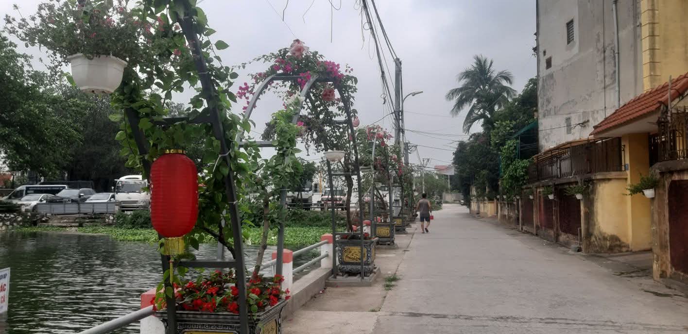 BÁN 75M ĐẤT VỊ TRÍ ĐẸP- NGÕ THÔNG Ô TÔ 7 CHỖ- KINH DOANH- HÌNH THỬA A4- GẦN HỒ ĐIỀU HOÀ- HIẾM- 16019773