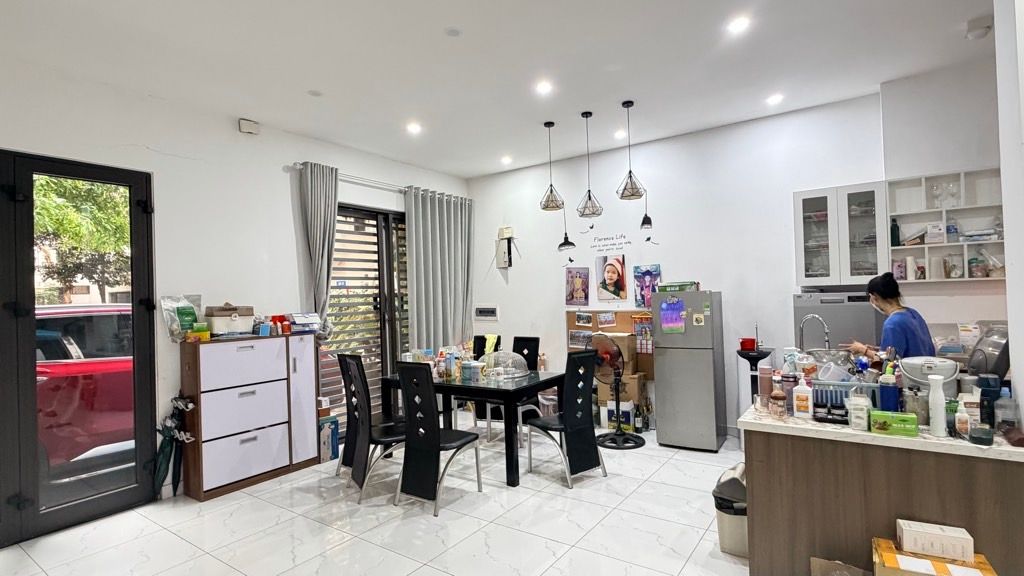 Mặt phố Kim Quan Thượng,Long Biên 33 tỷ 80m mặt tiền 8m 16019843