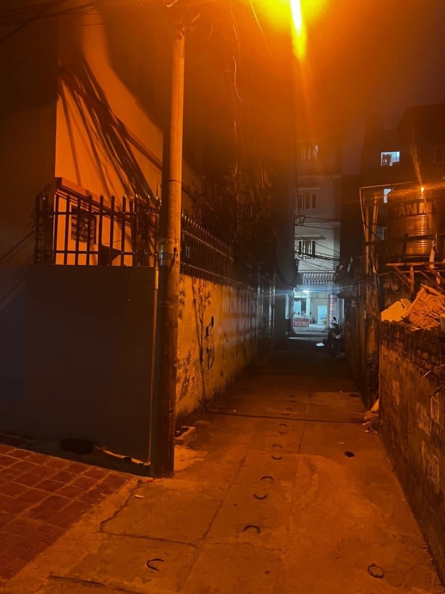BÁN NHÀ CẤP 4 - TIỀM NĂNG SAU QUY HOẠCH 16019874