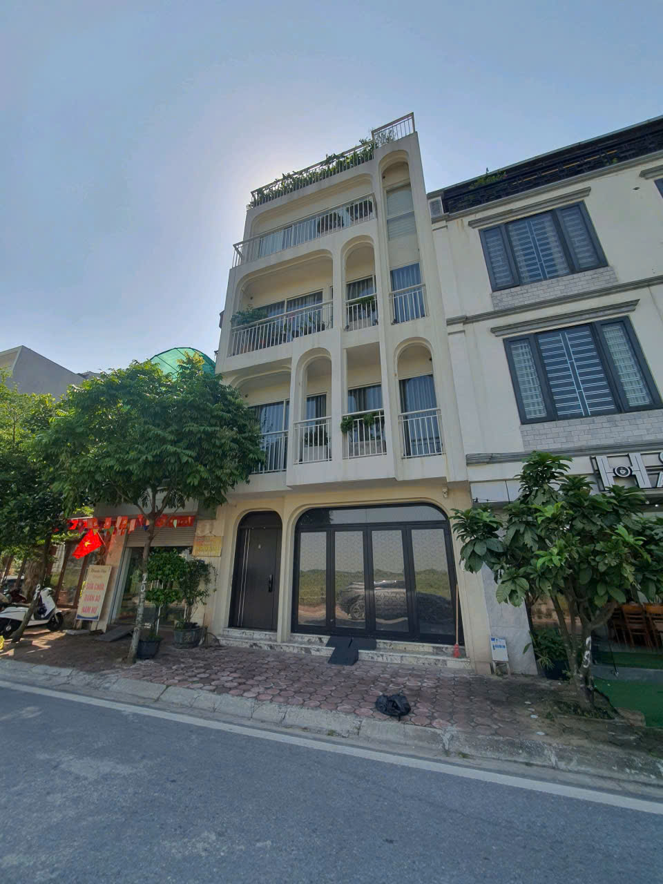 Bán nhà TĐC Giang Biên,Long Biên 5 tầng,118m,mt6.4m vỉa hè,kinh doanh nhỉnh 36 tỷ 16019875