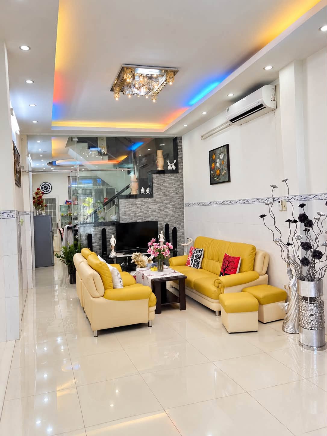 Nhà đẹp kề Đầm Sen – Hẻm xe hơi đỗ cửa – 74m² nở hậu – Giá nhỉnh 6 tỷ 16019887